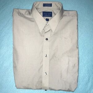 TOWNCRAFT wrinkle-free long sleeve button down button cuffs size 17.5 neck
